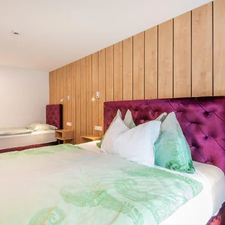 Lägenhet In Wald Near Zillertal Slopes